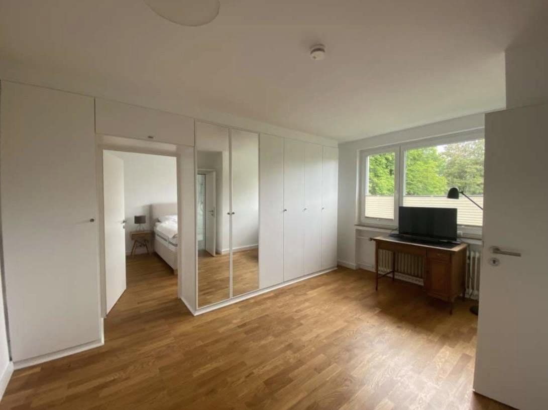 1 bedroom with open-plan kitchen flat to rent, 108 m², Bielefeld, North Rhine-Westphalia 1 bedroom with open-plan kitchen flat to rent, 108 m², Bielefeld, North Rhine-Westphalia