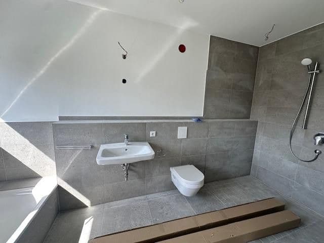 4 bedroom flat to rent, 145 m², Verl, North Rhine-Westphalia 4 bedroom flat to rent, 145 m², Verl, North Rhine-Westphalia