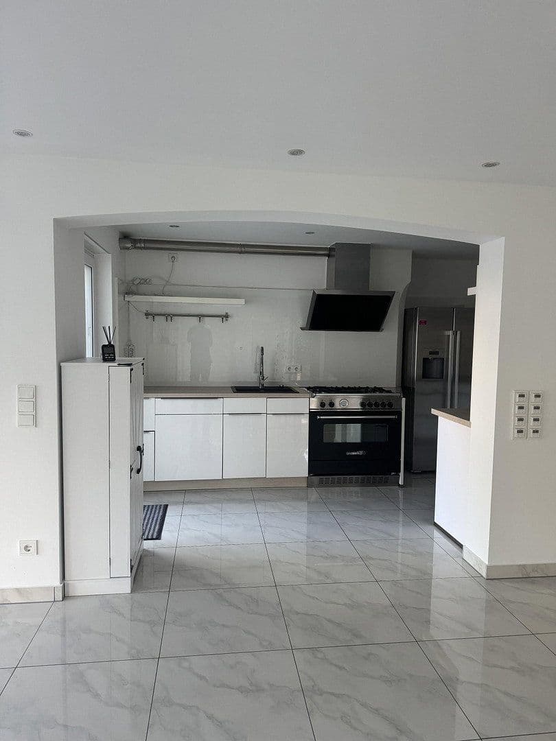 house for sale, 174 m², Asbach, Rhineland-Palatinate house for sale, 174 m², Asbach, Rhineland-Palatinate