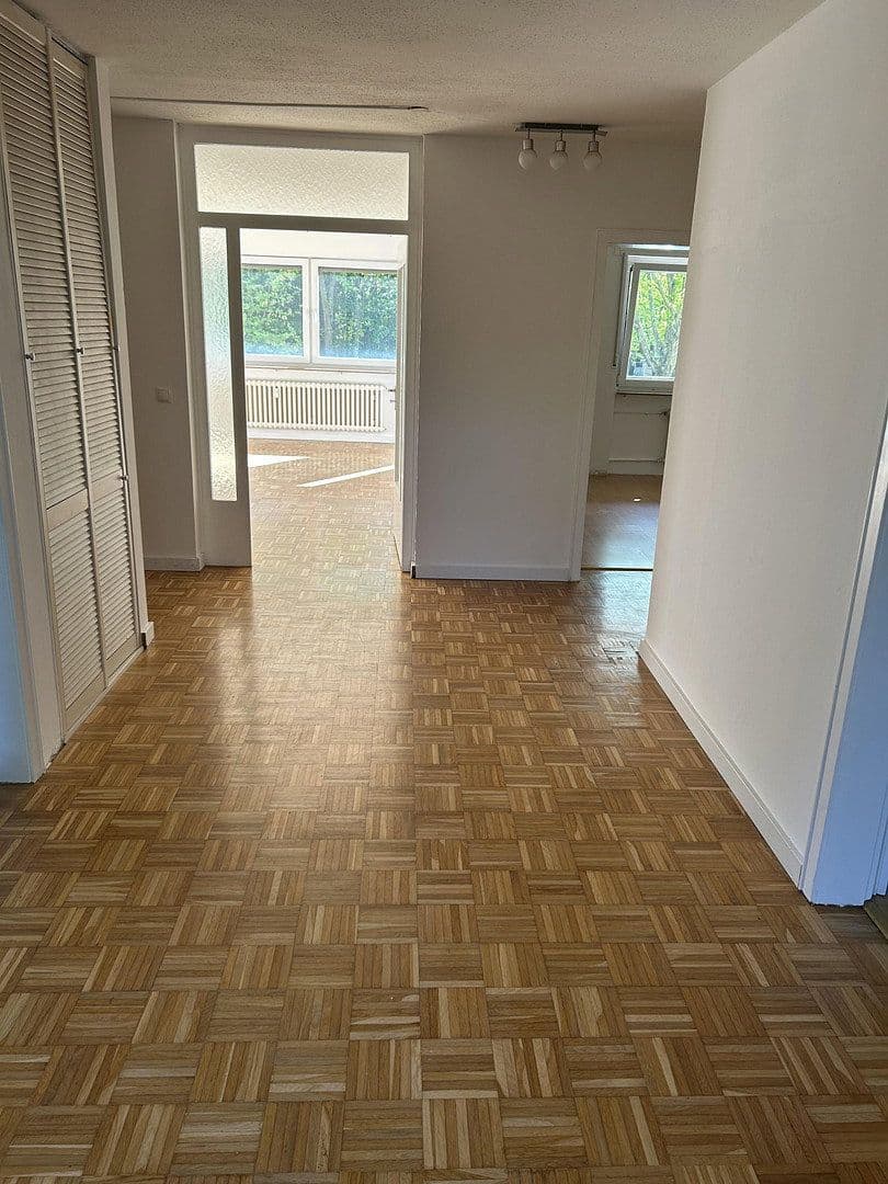 3 bedroom flat to rent, 82 m², Memelweg 1-19, Bonn, North Rhine-Westphalia 3 bedroom flat to rent, 82 m², Memelweg 1-19, Bonn, North Rhine-Westphalia