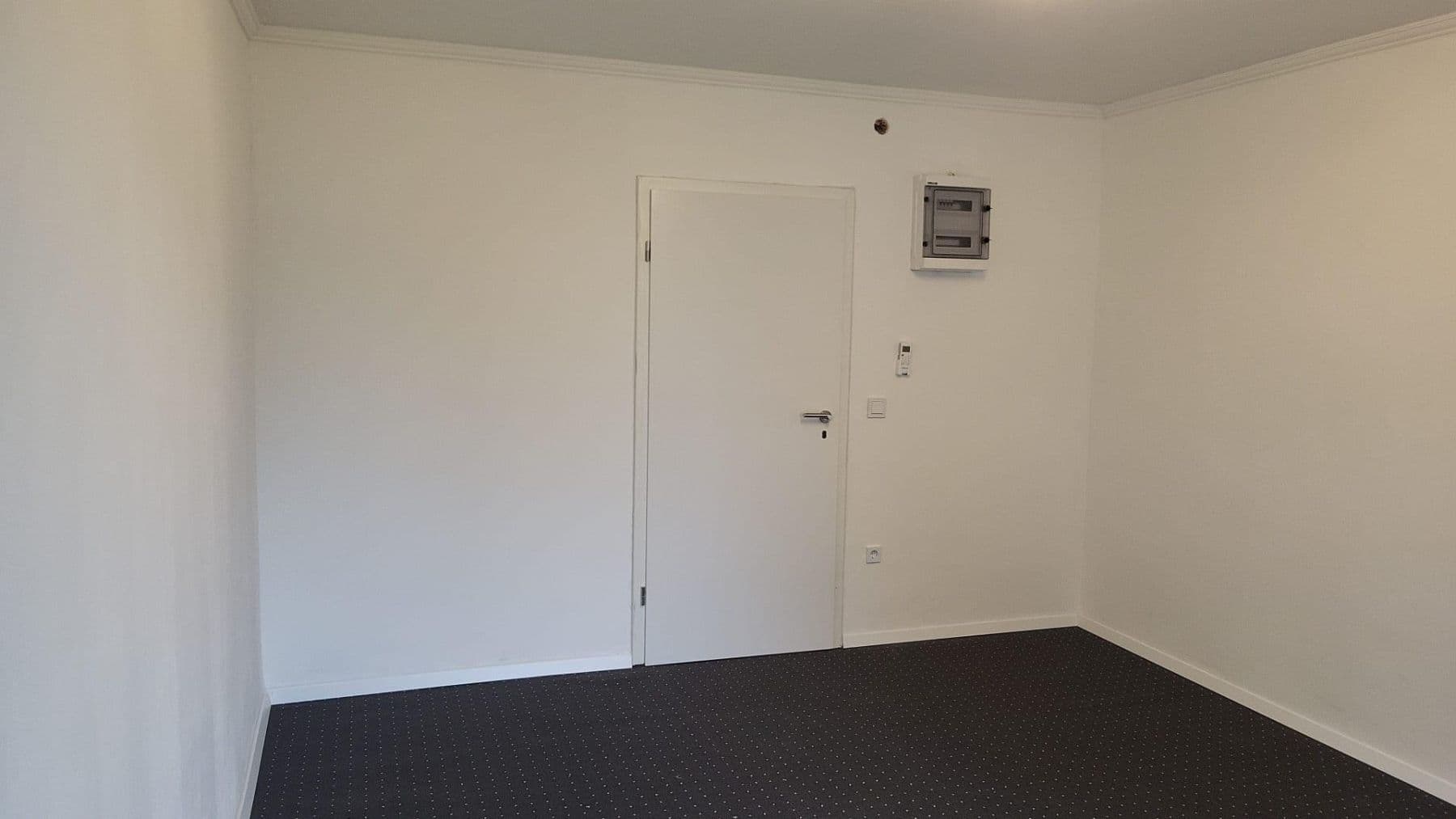 office to rent, 3,000 m², Kraatzerweg 13a, Gransee, Brandenburg office to rent, 3,000 m², Kraatzerweg 13a, Gransee, Brandenburg
