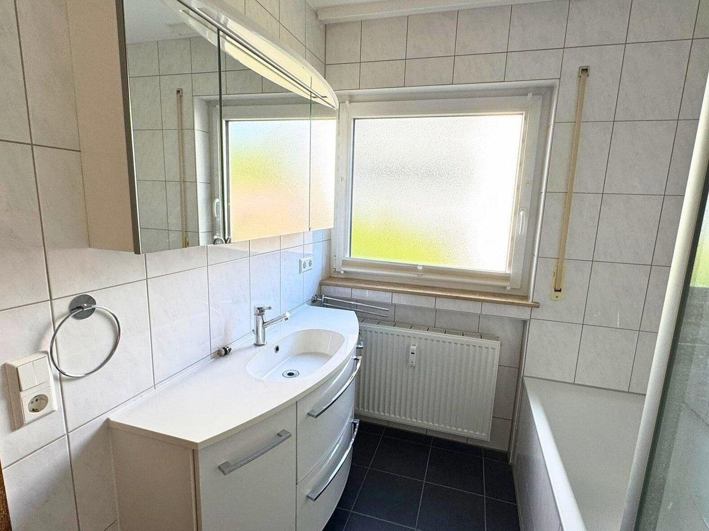3 bedroom flat to rent, 73 m², Machtolsheimer Weg 4, Laichingen, Baden-Württemberg 3 bedroom flat to rent, 73 m², Machtolsheimer Weg 4, Laichingen, Baden-Württemberg