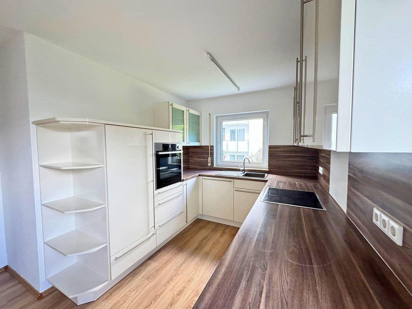 3 bedroom flat to rent, 73 m², Machtolsheimer Weg 4, Laichingen, Baden-Württemberg 3 bedroom flat to rent, 73 m², Machtolsheimer Weg 4, Laichingen, Baden-Württemberg