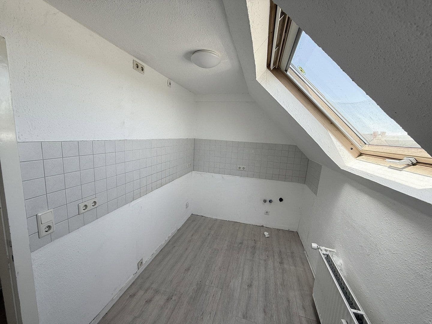 3 bedroom flat to rent, 56 m², Weißenthurm, Rhineland-Palatinate 3 bedroom flat to rent, 56 m², Weißenthurm, Rhineland-Palatinate