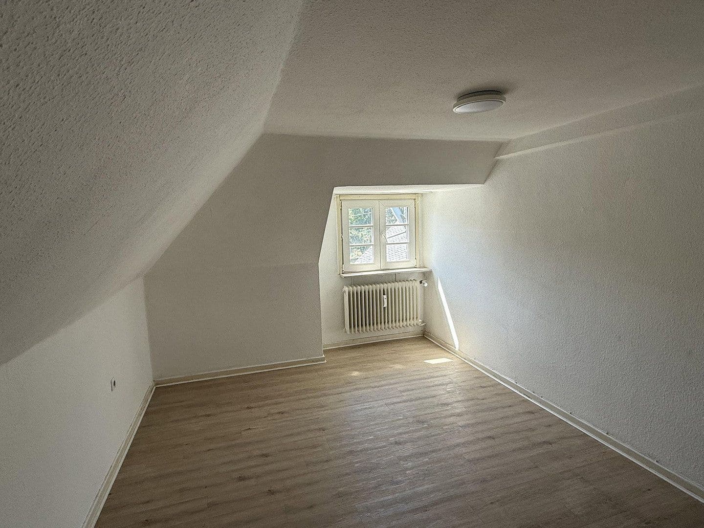 3 bedroom flat to rent, 56 m², Weißenthurm, Rhineland-Palatinate 3 bedroom flat to rent, 56 m², Weißenthurm, Rhineland-Palatinate
