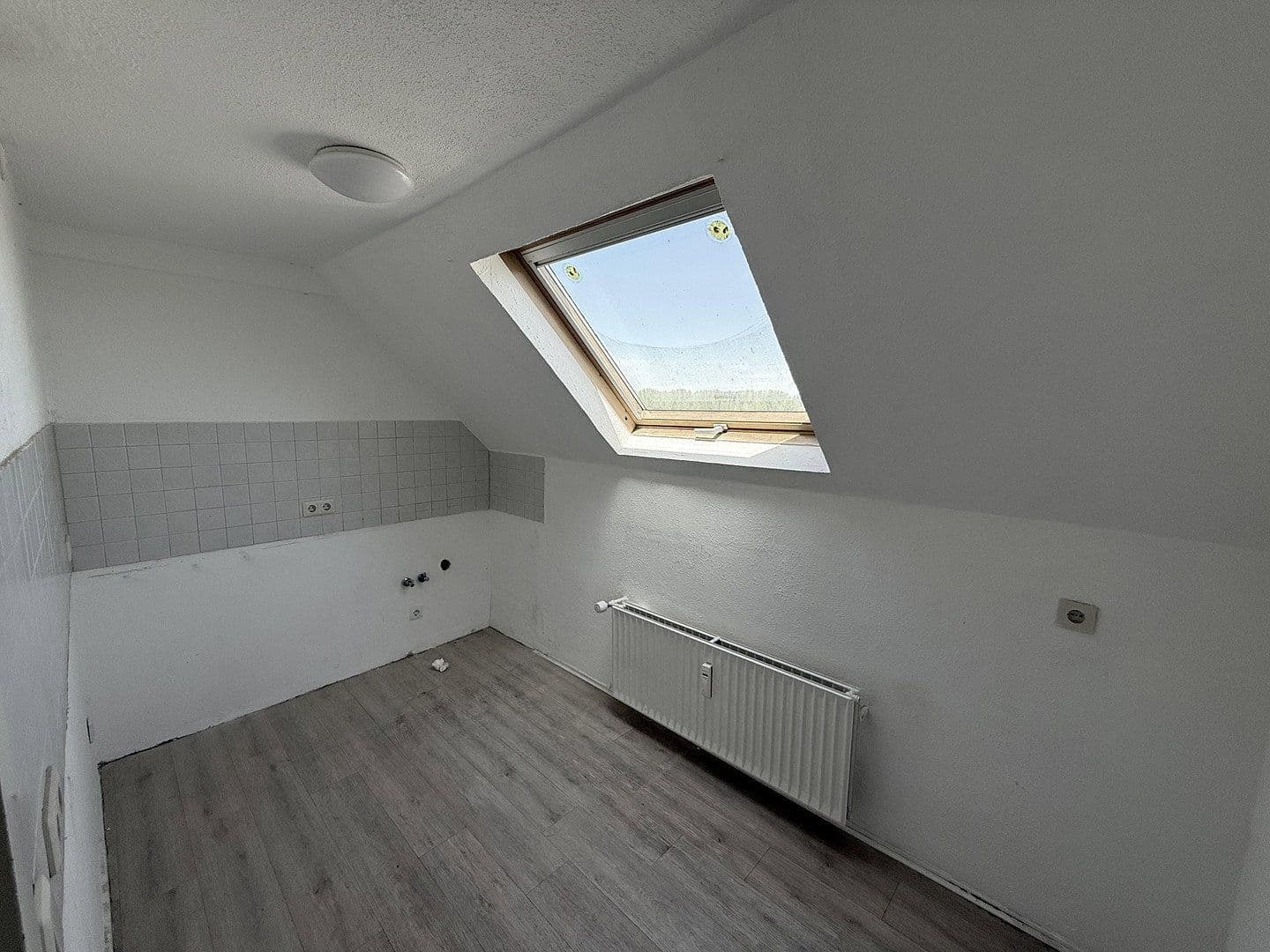 3 bedroom flat to rent, 56 m², Weißenthurm, Rhineland-Palatinate 3 bedroom flat to rent, 56 m², Weißenthurm, Rhineland-Palatinate