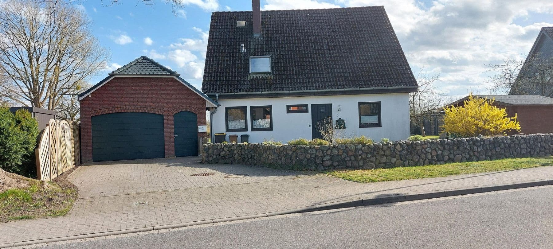 house for sale, 137 m², Borstel-Hohenraden, Schleswig-Holstein house for sale, 137 m², Borstel-Hohenraden, Schleswig-Holstein