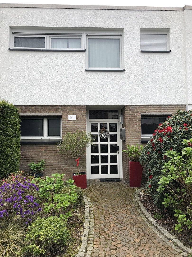 house for sale, 100 m², Krefeld, North Rhine-Westphalia house for sale, 100 m², Krefeld, North Rhine-Westphalia