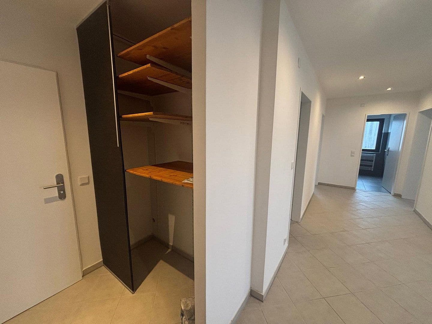 3 bedroom flat to rent, 95 m², Hemsbach, Baden-Württemberg 3 bedroom flat to rent, 95 m², Hemsbach, Baden-Württemberg