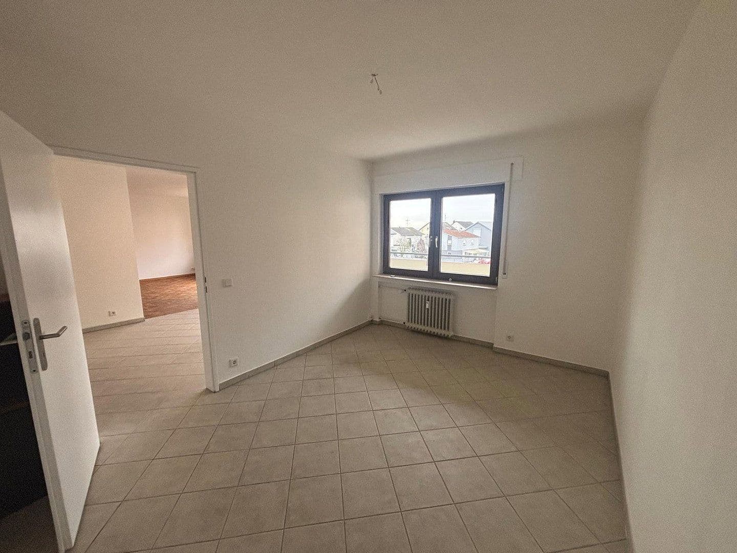 3 bedroom flat to rent, 95 m², Hemsbach, Baden-Württemberg 3 bedroom flat to rent, 95 m², Hemsbach, Baden-Württemberg