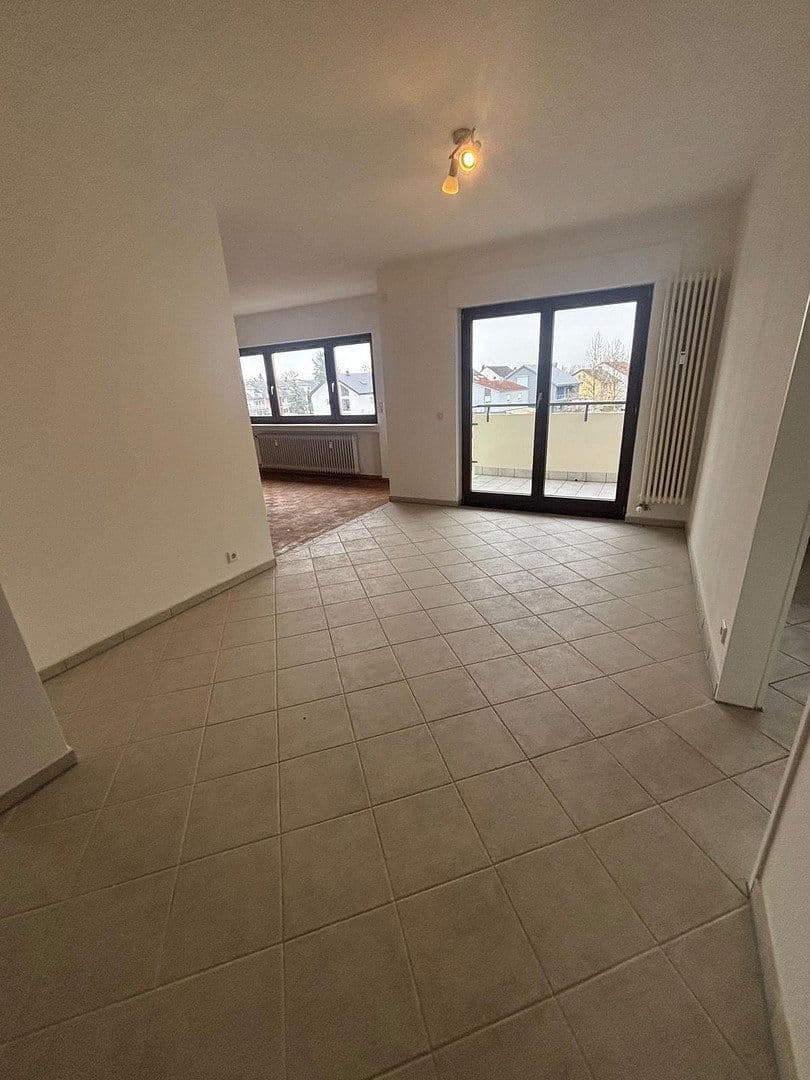 3 bedroom flat to rent, 95 m², Hemsbach, Baden-Württemberg 3 bedroom flat to rent, 95 m², Hemsbach, Baden-Württemberg