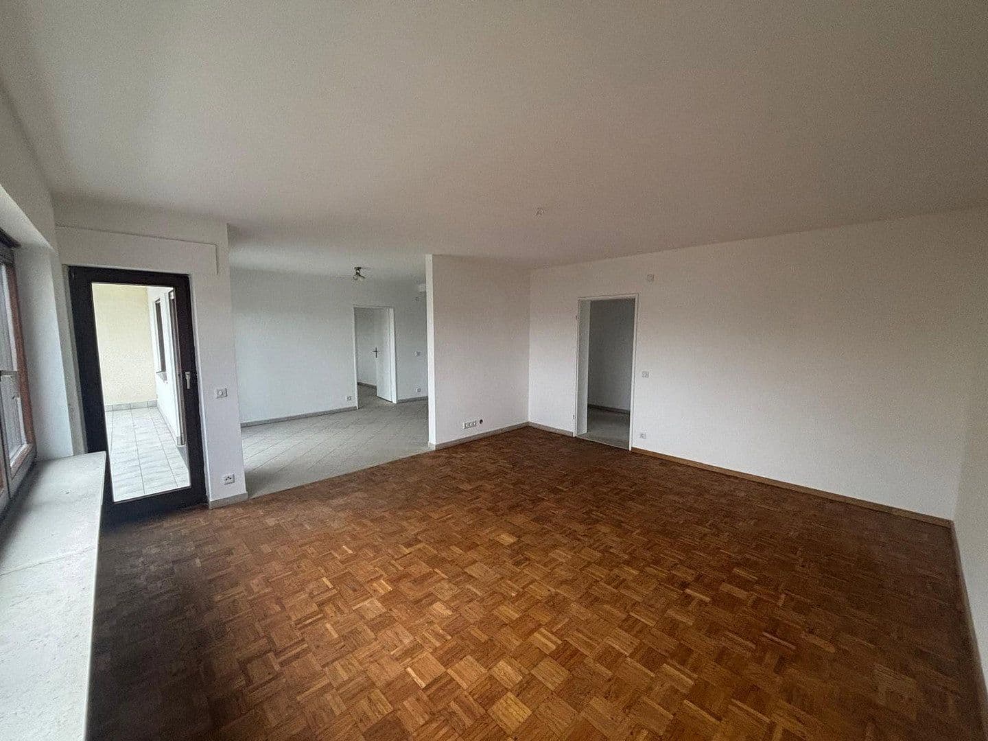 3 bedroom flat to rent, 95 m², Hemsbach, Baden-Württemberg 3 bedroom flat to rent, 95 m², Hemsbach, Baden-Württemberg