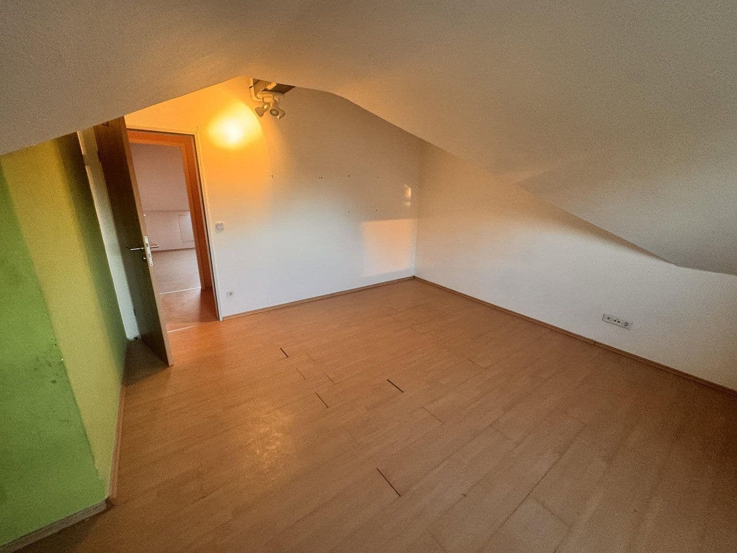 house for sale, 127 m², Düsseldorf, North Rhine-Westphalia house for sale, 127 m², Düsseldorf, North Rhine-Westphalia