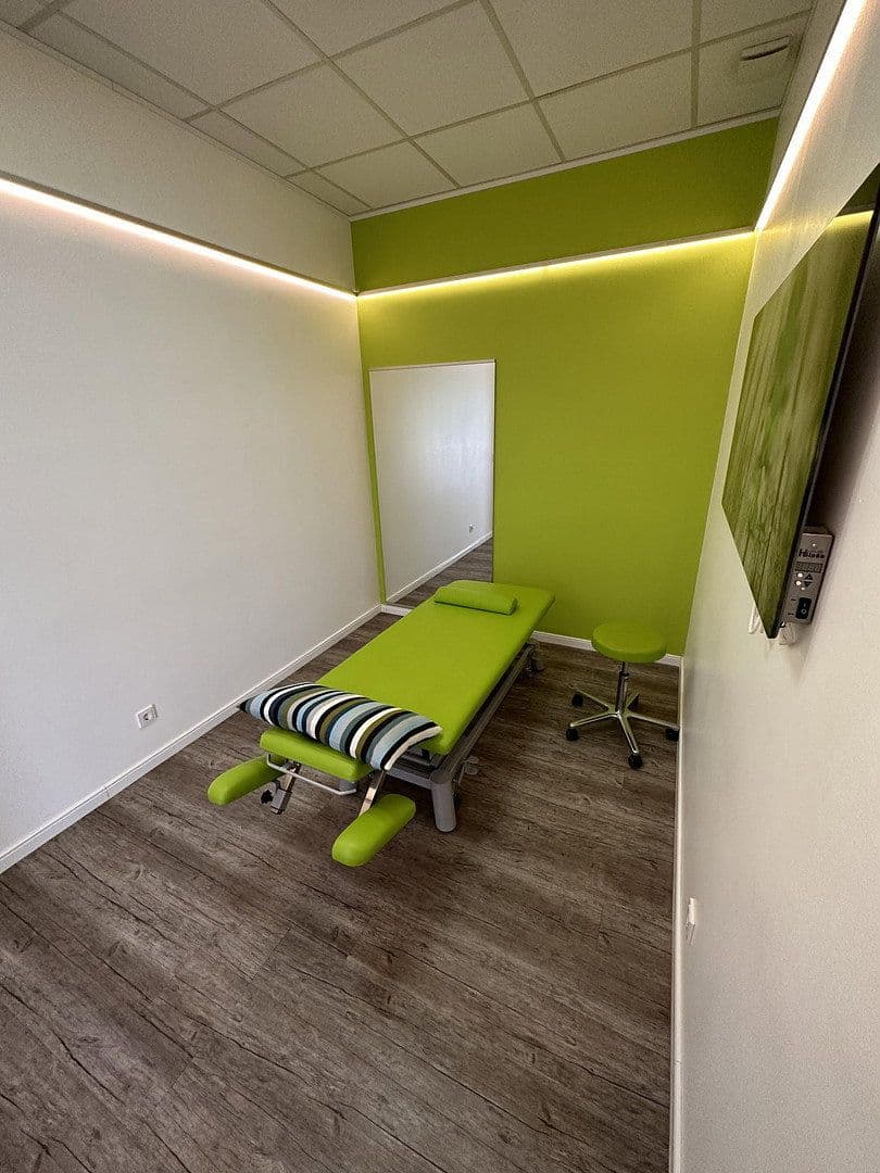 office to rent, 440 m², Tulpenstr. 2-4, Dietzenbach, Hesse office to rent, 440 m², Tulpenstr. 2-4, Dietzenbach, Hesse
