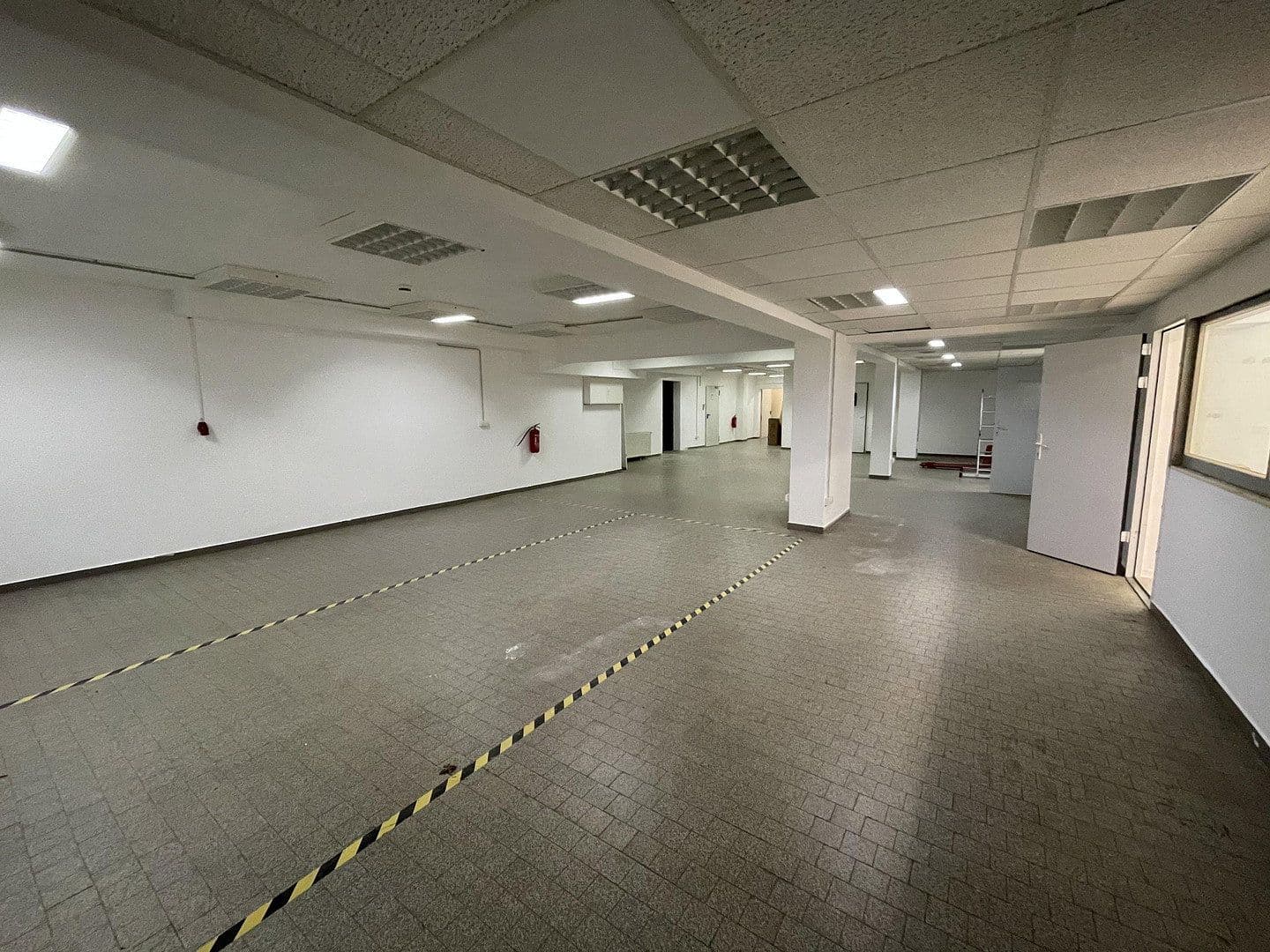 non-residential property for sale, 450 m², Tulpenstr. 2-4, Dietzenbach, Hesse non-residential property for sale, 450 m², Tulpenstr. 2-4, Dietzenbach, Hesse