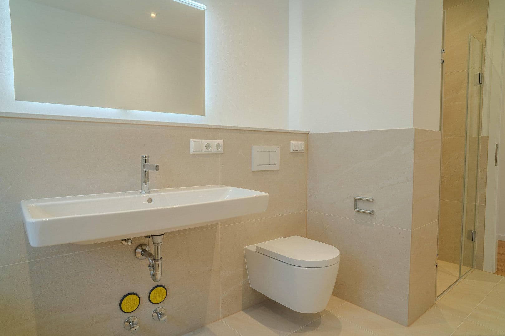 4 bedroom flat to rent, 145 m², Frankfurt am Main, Hesse 4 bedroom flat to rent, 145 m², Frankfurt am Main, Hesse