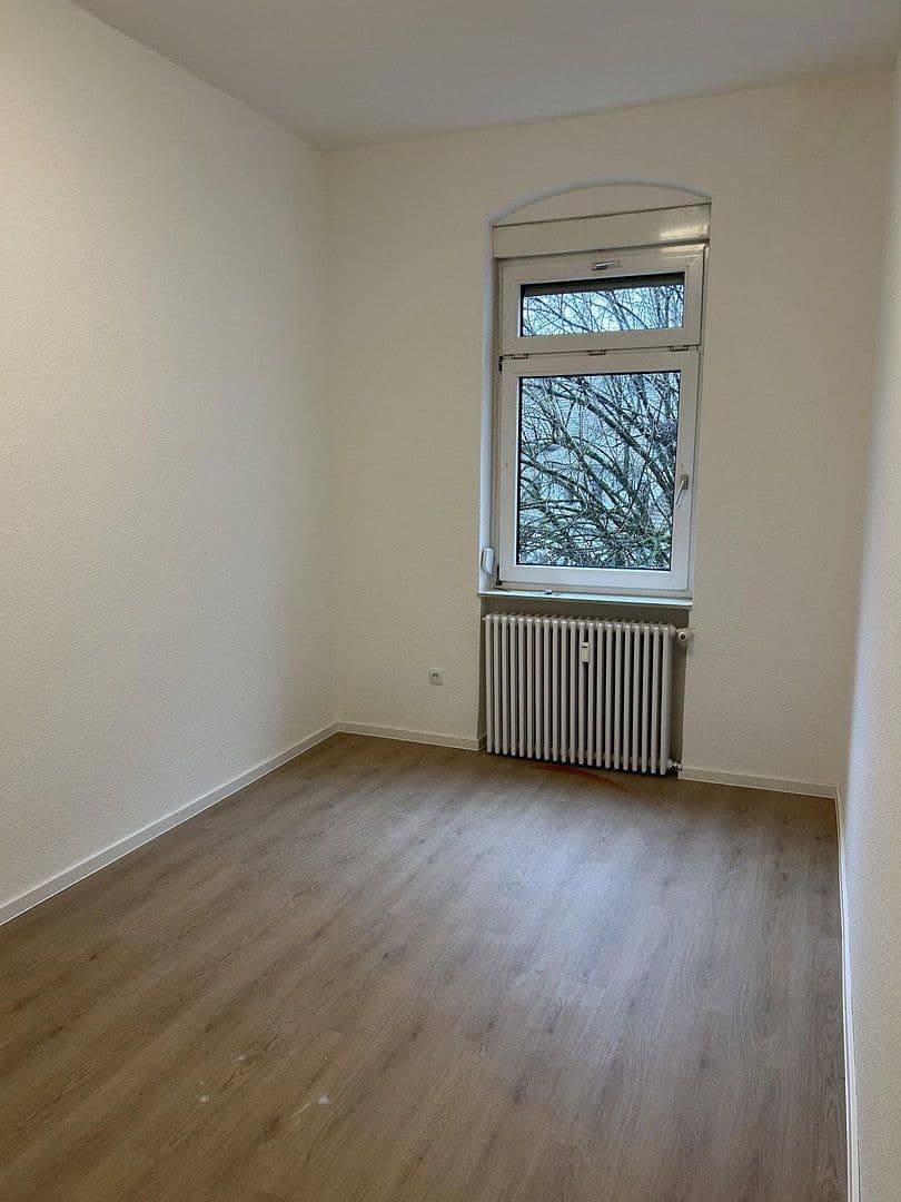 4 bedroom flat for sale, 93 m², Rheinfeldstraße 67, Ludwigshafen, Rhineland-Palatinate 4 bedroom flat for sale, 93 m², Rheinfeldstraße 67, Ludwigshafen, Rhineland-Palatinate