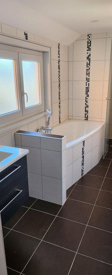 6 bedroom flat to rent, 135 m², Erlangen, Bavaria 6 bedroom flat to rent, 135 m², Erlangen, Bavaria