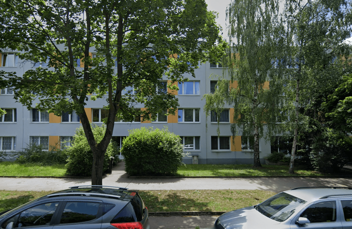 3 bedroom with open-plan kitchen flat to rent, 90 m², Milevská, Prague, Prague 3 bedroom with open-plan kitchen flat to rent, 90 m², Milevská, Prague, Prague