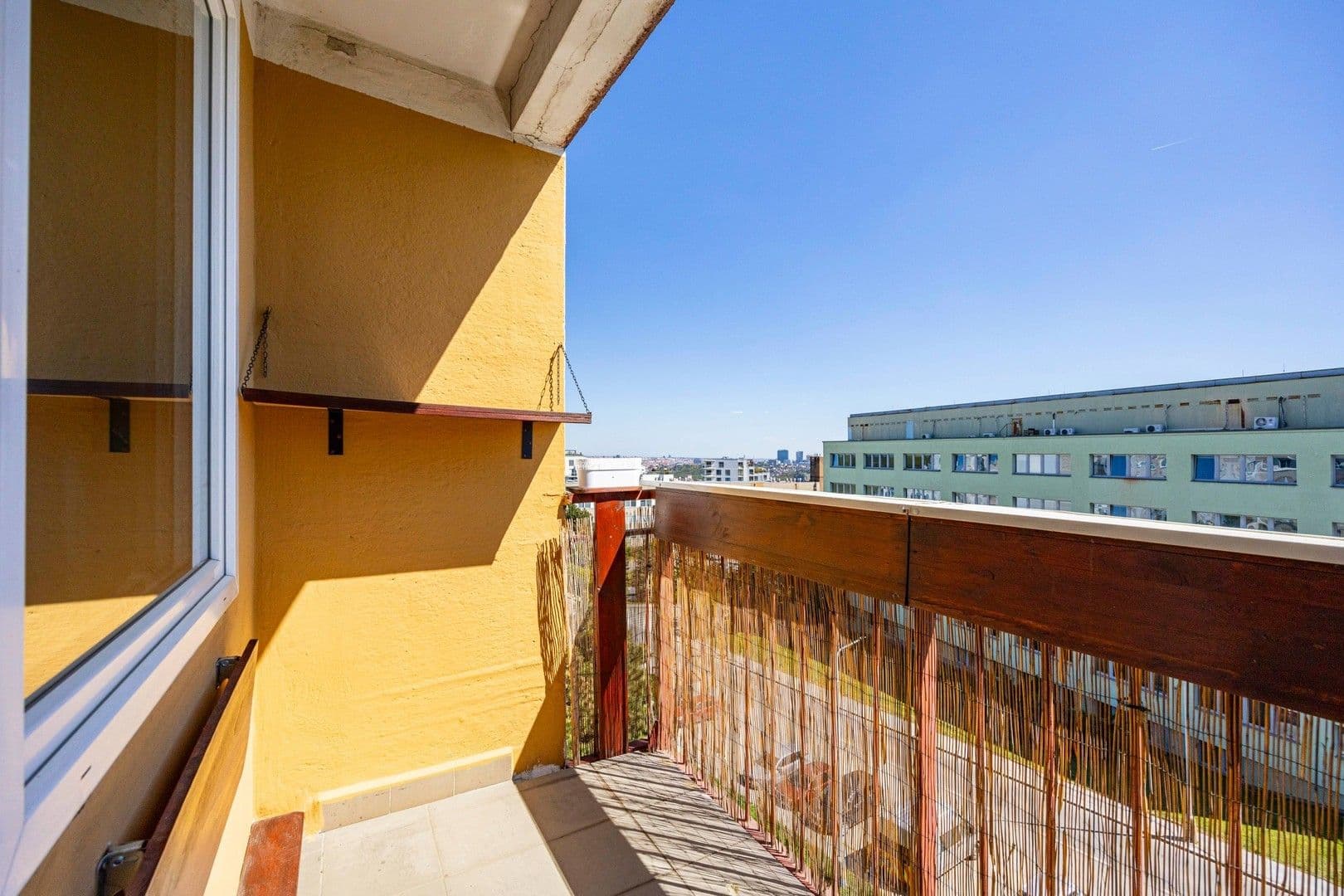 3 bedroom flat to rent, 69 m², Geologická, Prague, Prague 3 bedroom flat to rent, 69 m², Geologická, Prague, Prague