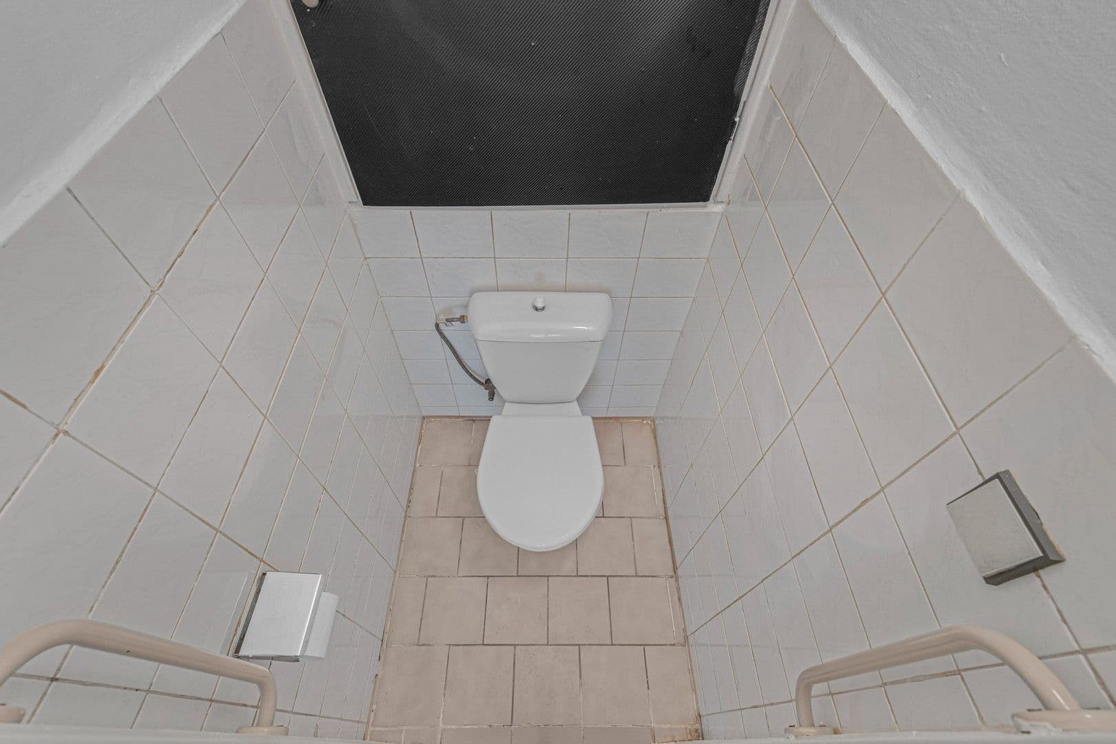 3 bedroom flat to rent, 69 m², Geologická, Prague, Prague 3 bedroom flat to rent, 69 m², Geologická, Prague, Prague