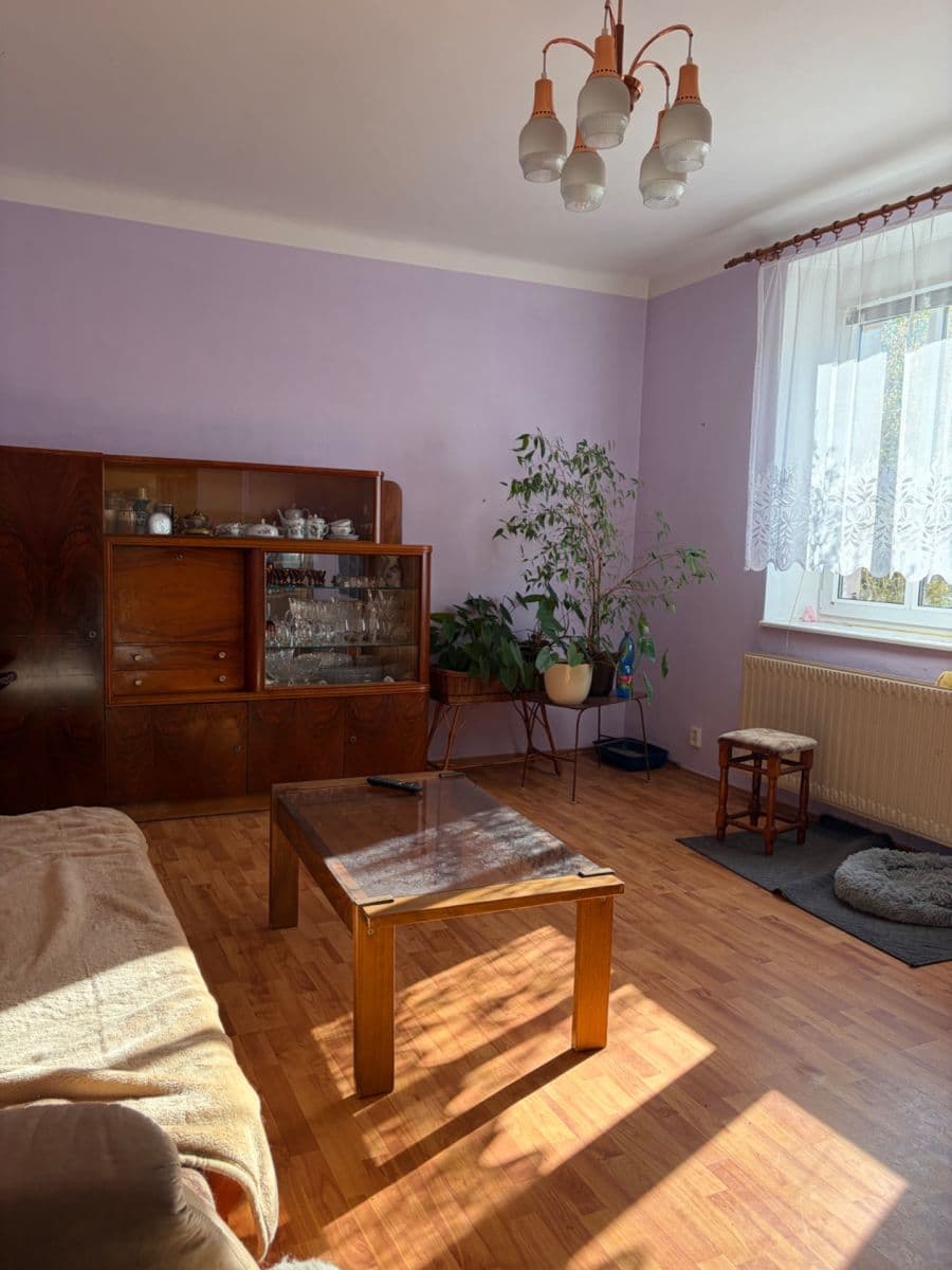 1 bedroom with open-plan kitchen flat to rent, 150 m², Pod Viničkou, Libčice nad Vltavou, Středočeský Region 1 bedroom with open-plan kitchen flat to rent, 150 m², Pod Viničkou, Libčice nad Vltavou, Středočeský Region