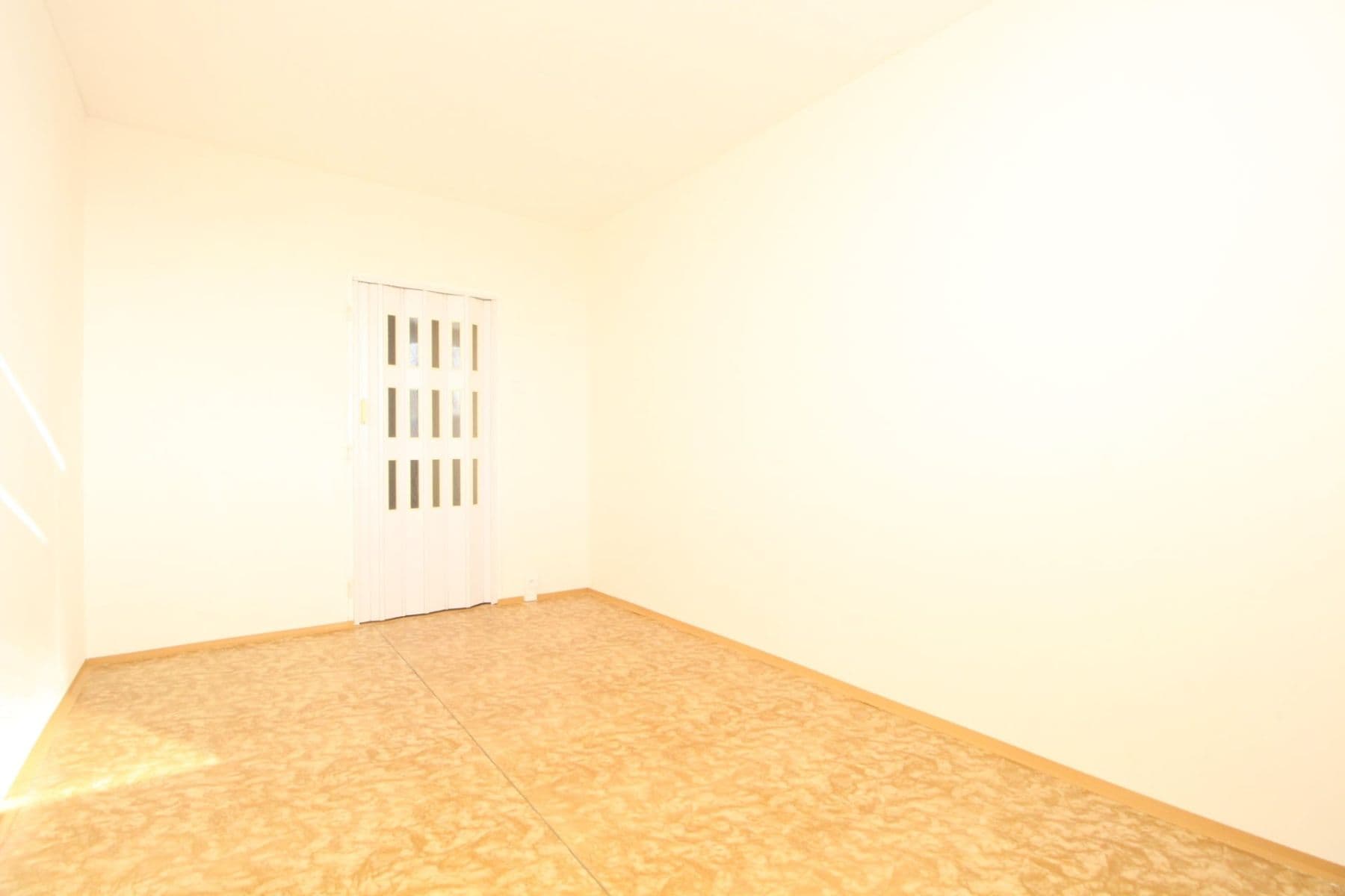 1 bedroom with open-plan kitchen flat to rent, 43 m², Krouzova, Prague, Prague 1 bedroom with open-plan kitchen flat to rent, 43 m², Krouzova, Prague, Prague