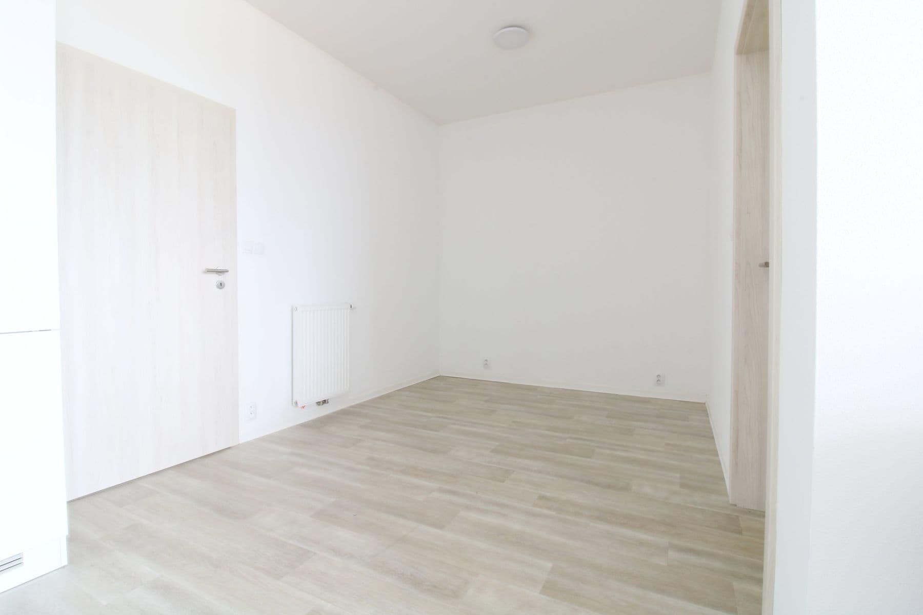 1 bedroom with open-plan kitchen flat to rent, 49 m², Plovární, Plzeň, Plzeňský Region 1 bedroom with open-plan kitchen flat to rent, 49 m², Plovární, Plzeň, Plzeňský Region