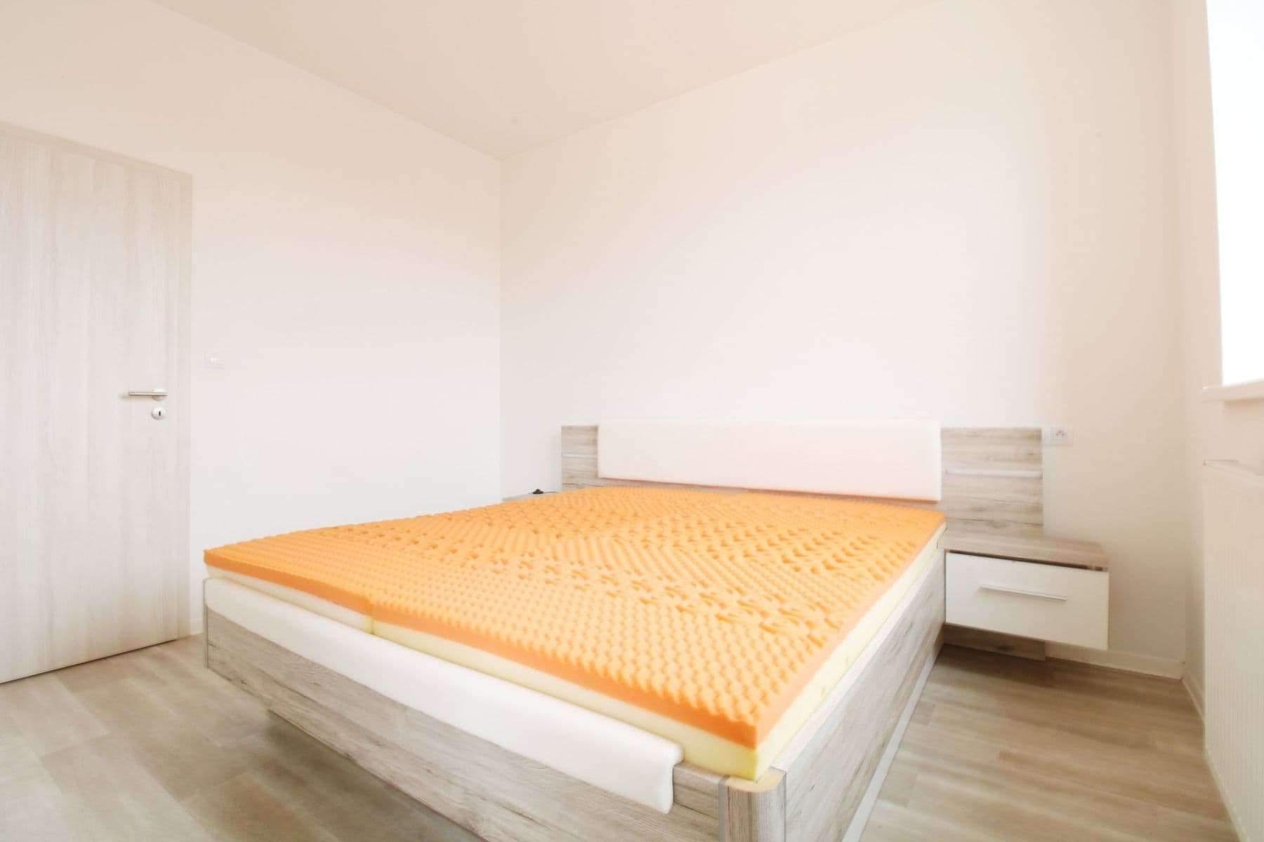 1 bedroom with open-plan kitchen flat to rent, 49 m², Plovární, Plzeň, Plzeňský Region 1 bedroom with open-plan kitchen flat to rent, 49 m², Plovární, Plzeň, Plzeňský Region