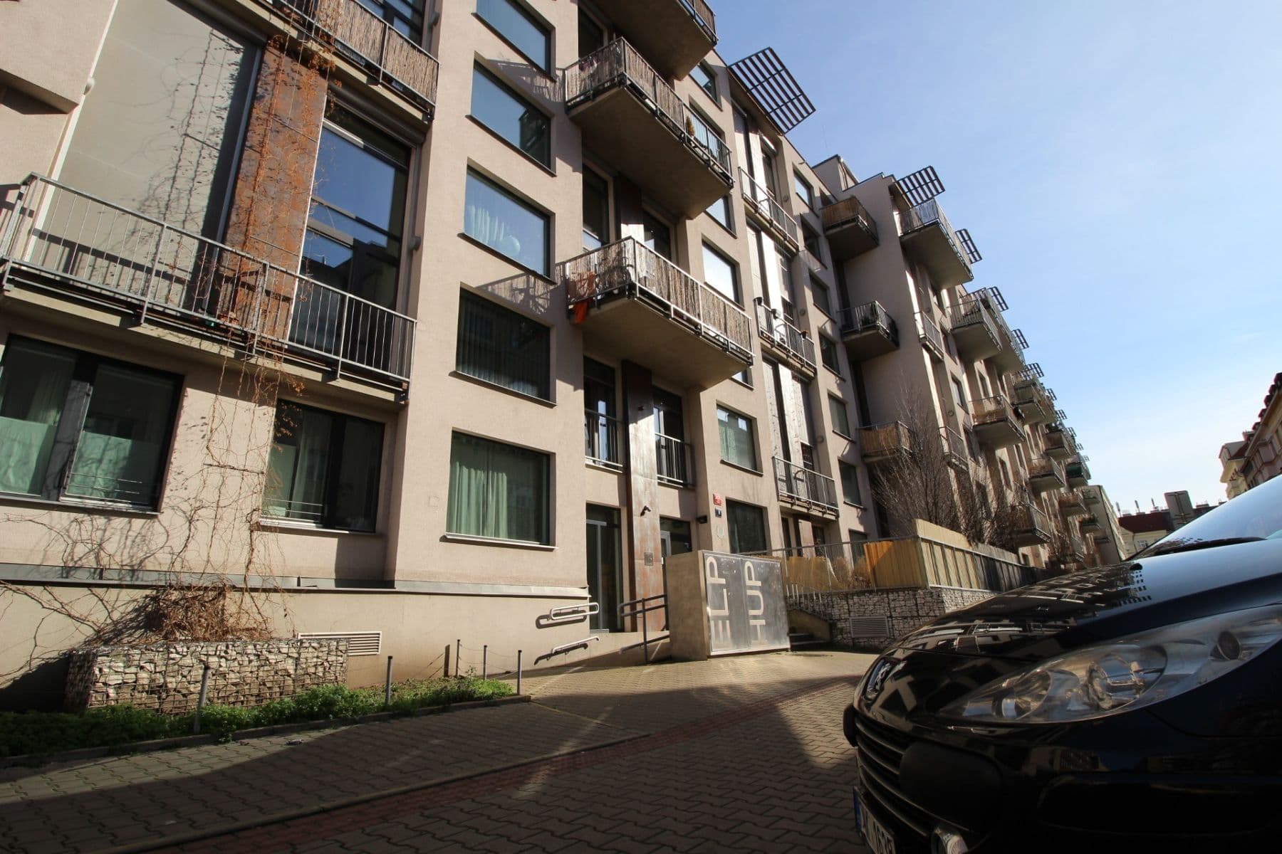 1 bedroom with open-plan kitchen flat to rent, 45 m², U libeňského pivovaru, Prague, Prague 1 bedroom with open-plan kitchen flat to rent, 45 m², U libeňského pivovaru, Prague, Prague