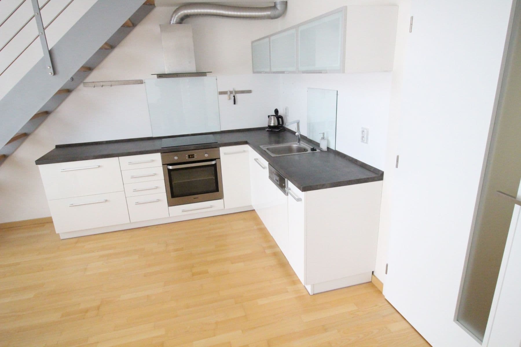 1 bedroom with open-plan kitchen flat to rent, 45 m², U libeňského pivovaru, Prague, Prague 1 bedroom with open-plan kitchen flat to rent, 45 m², U libeňského pivovaru, Prague, Prague