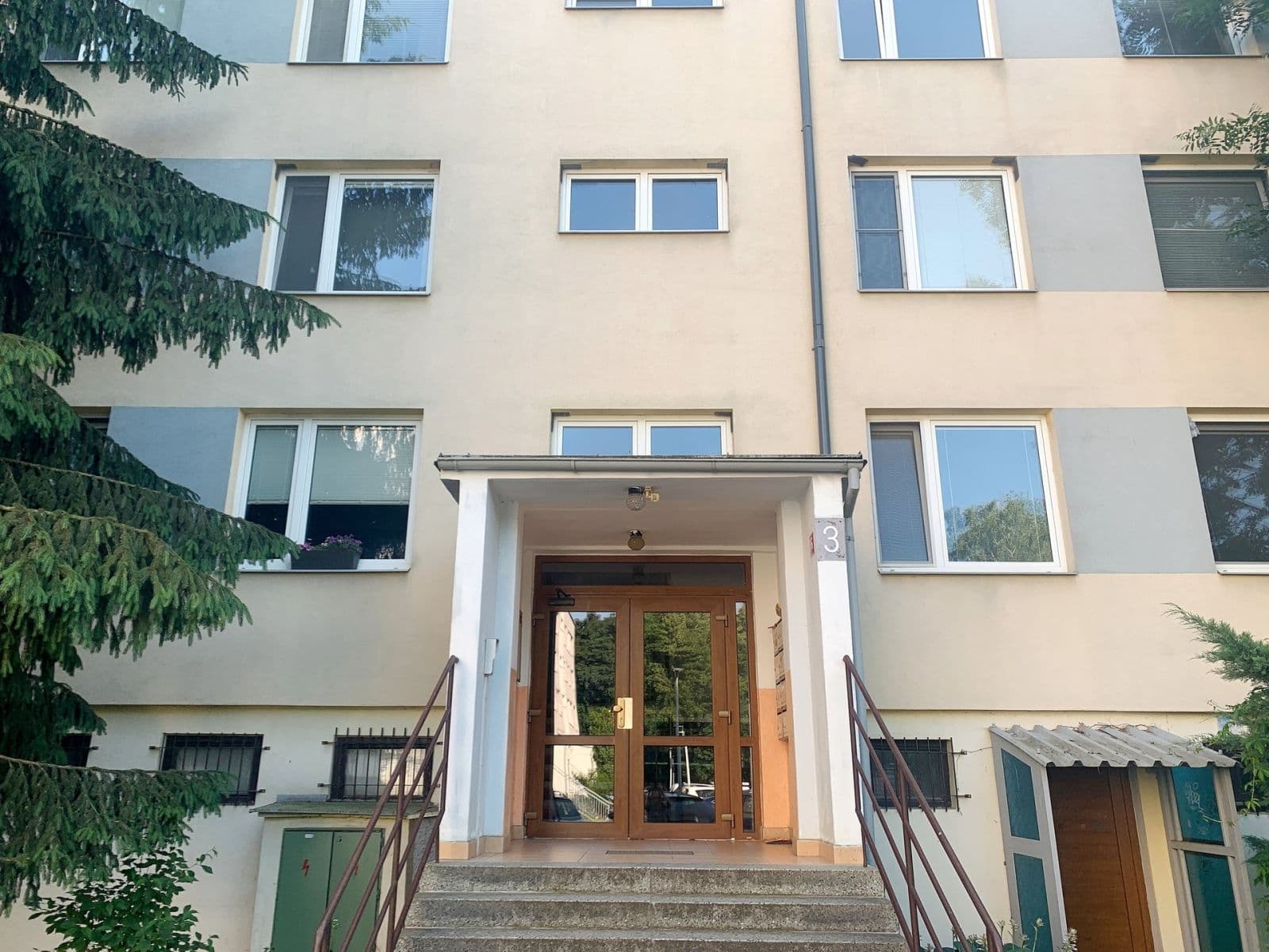 1 bedroom with open-plan kitchen flat to rent, 49 m², Za Parkem, Dobřichovice, Středočeský Region 1 bedroom with open-plan kitchen flat to rent, 49 m², Za Parkem, Dobřichovice, Středočeský Region