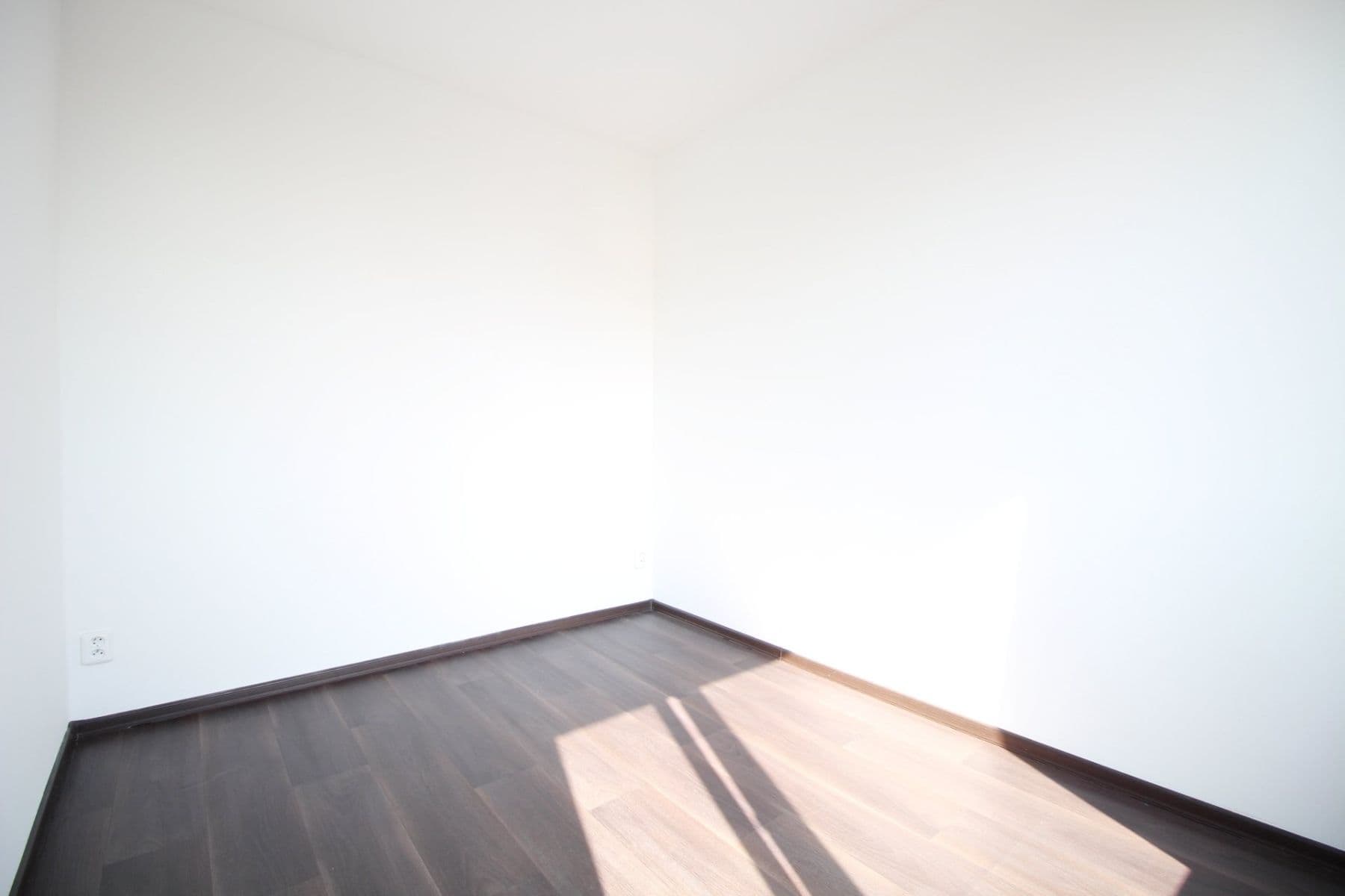 1 bedroom with open-plan kitchen flat to rent, 49 m², Za Parkem, Dobřichovice, Středočeský Region 1 bedroom with open-plan kitchen flat to rent, 49 m², Za Parkem, Dobřichovice, Středočeský Region