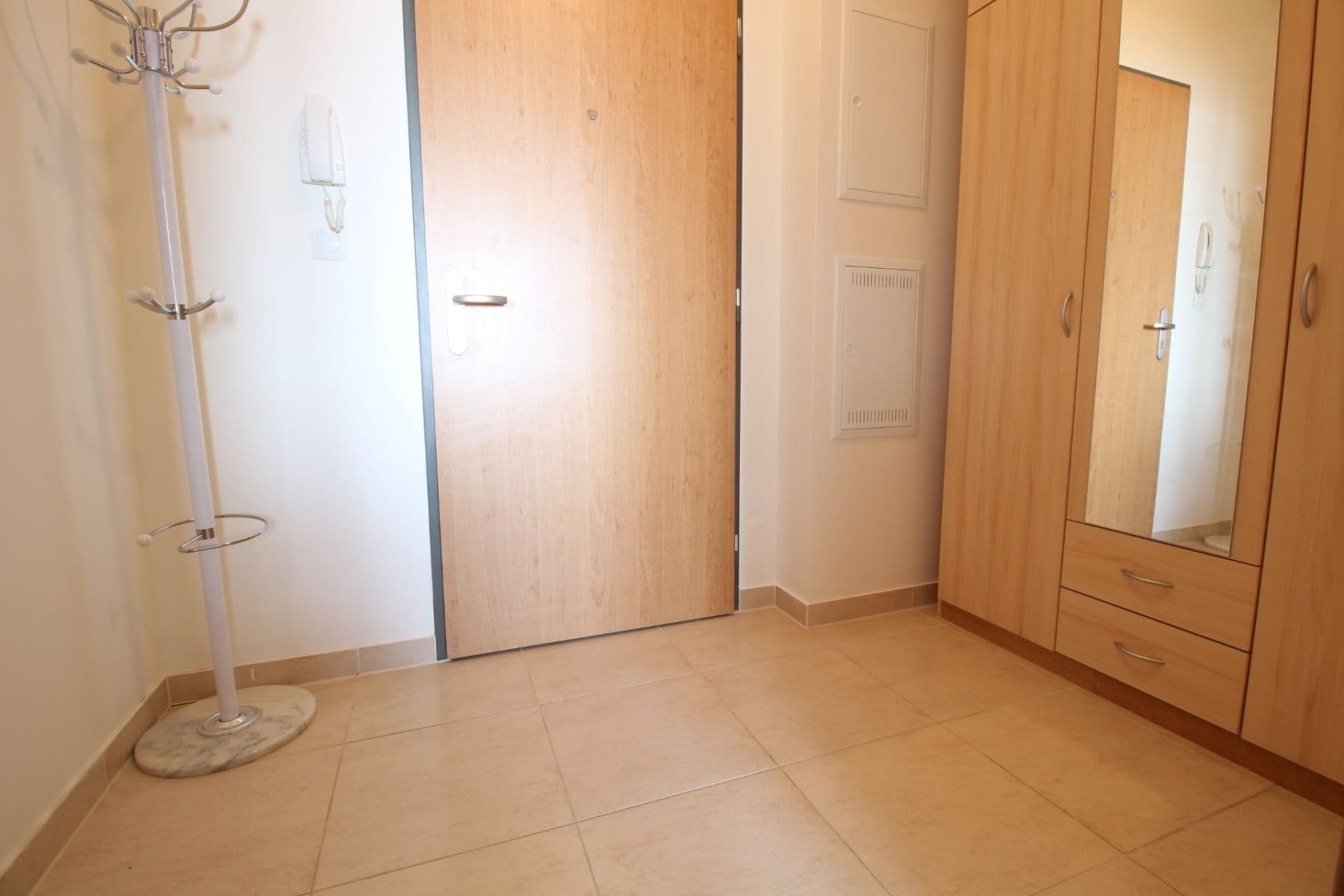 Studio flat to rent, 37 m², Chlebovická, Prague, Prague Studio flat to rent, 37 m², Chlebovická, Prague, Prague