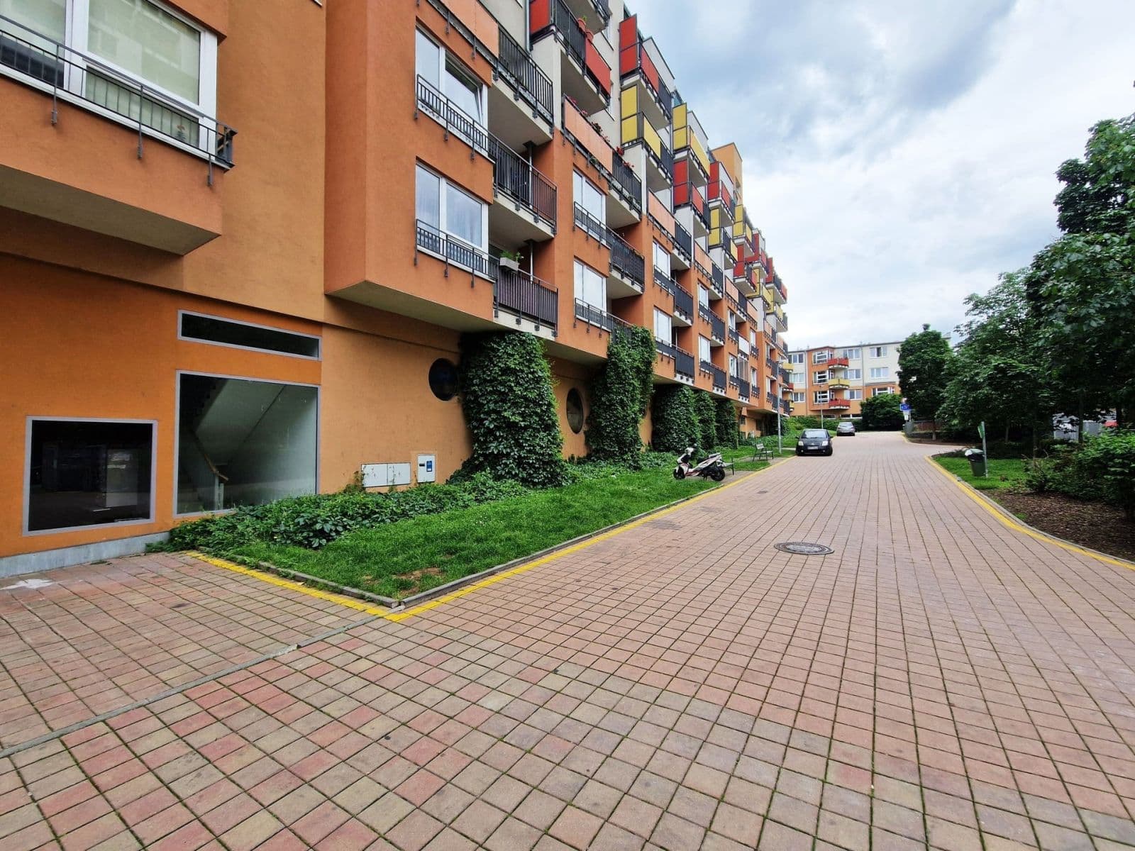 1 bedroom with open-plan kitchen flat to rent, 51 m², Pod Harfou, Prague, Prague 1 bedroom with open-plan kitchen flat to rent, 51 m², Pod Harfou, Prague, Prague