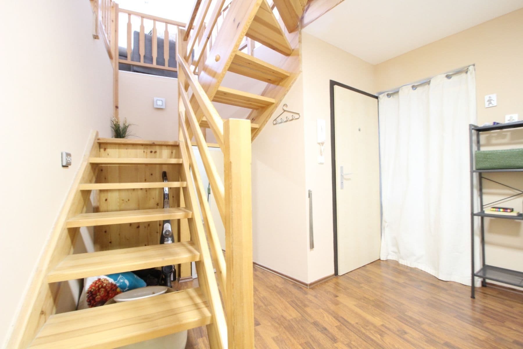 2 bedroom with open-plan kitchen flat to rent, 111 m², Za zahradami, Prague, Prague 2 bedroom with open-plan kitchen flat to rent, 111 m², Za zahradami, Prague, Prague