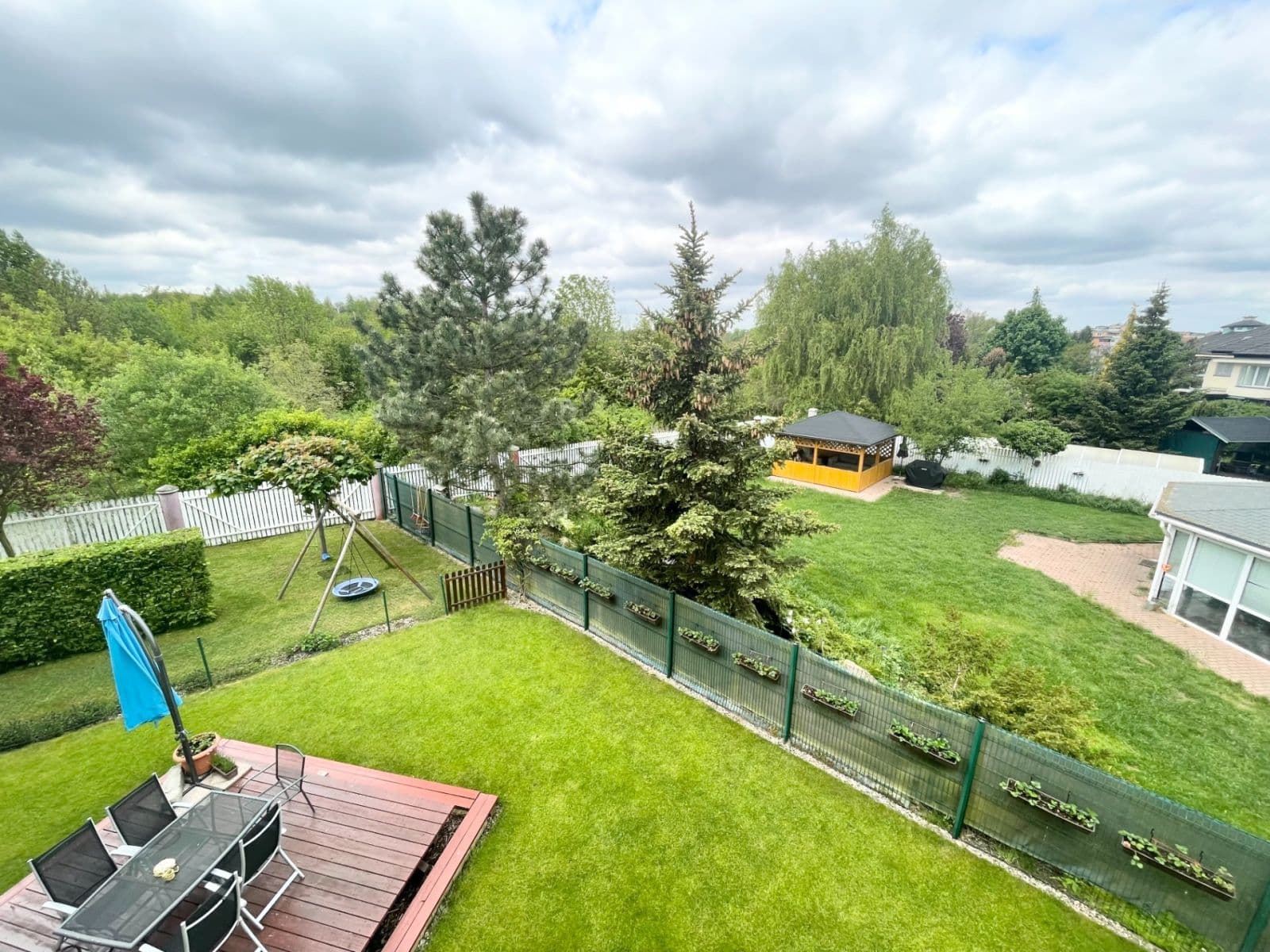 2 bedroom with open-plan kitchen flat to rent, 111 m², Za zahradami, Prague, Prague 2 bedroom with open-plan kitchen flat to rent, 111 m², Za zahradami, Prague, Prague