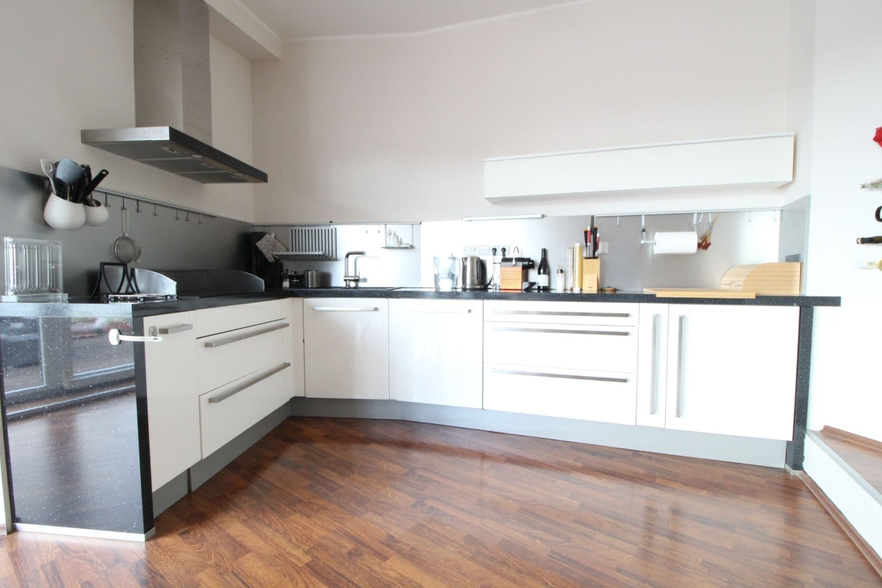 2 bedroom with open-plan kitchen flat to rent, 111 m², Za zahradami, Prague, Prague 2 bedroom with open-plan kitchen flat to rent, 111 m², Za zahradami, Prague, Prague