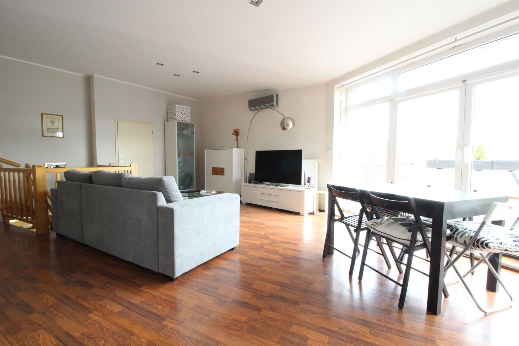 2 bedroom with open-plan kitchen flat to rent, 111 m², Za zahradami, Prague, Prague 2 bedroom with open-plan kitchen flat to rent, 111 m², Za zahradami, Prague, Prague