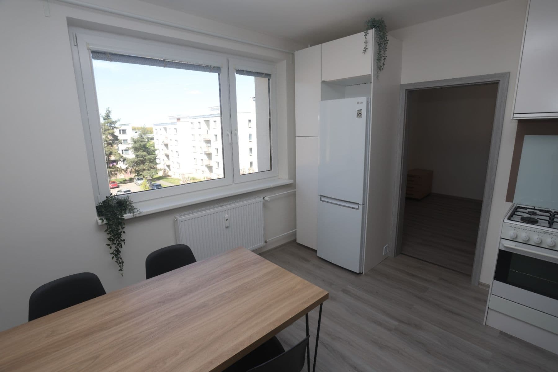2 bedroom with open-plan kitchen flat to rent, 61 m², Kryštofova, Prague, Prague 2 bedroom with open-plan kitchen flat to rent, 61 m², Kryštofova, Prague, Prague
