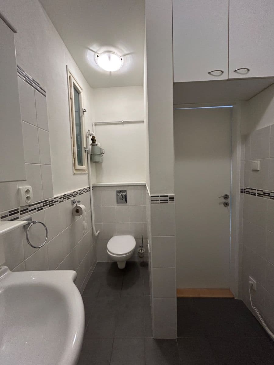 2 bedroom flat to rent, 34 m², Petrohradská, Prague, Prague 2 bedroom flat to rent, 34 m², Petrohradská, Prague, Prague