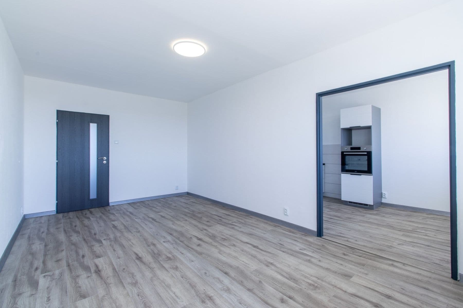 3 bedroom flat to rent, 70 m², Jablonecká, Prague, Prague 3 bedroom flat to rent, 70 m², Jablonecká, Prague, Prague