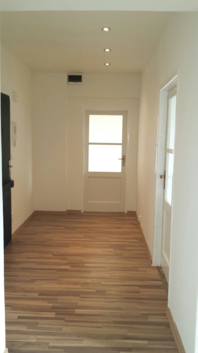 1 bedroom with open-plan kitchen flat for sale, 52 m², Kubánské náměstí, Prague, Prague 1 bedroom with open-plan kitchen flat for sale, 52 m², Kubánské náměstí, Prague, Prague