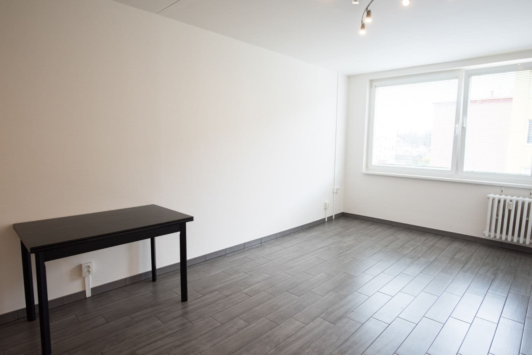 1 bedroom with open-plan kitchen flat to rent, 44 m², Uherská, Prague, Prague 1 bedroom with open-plan kitchen flat to rent, 44 m², Uherská, Prague, Prague