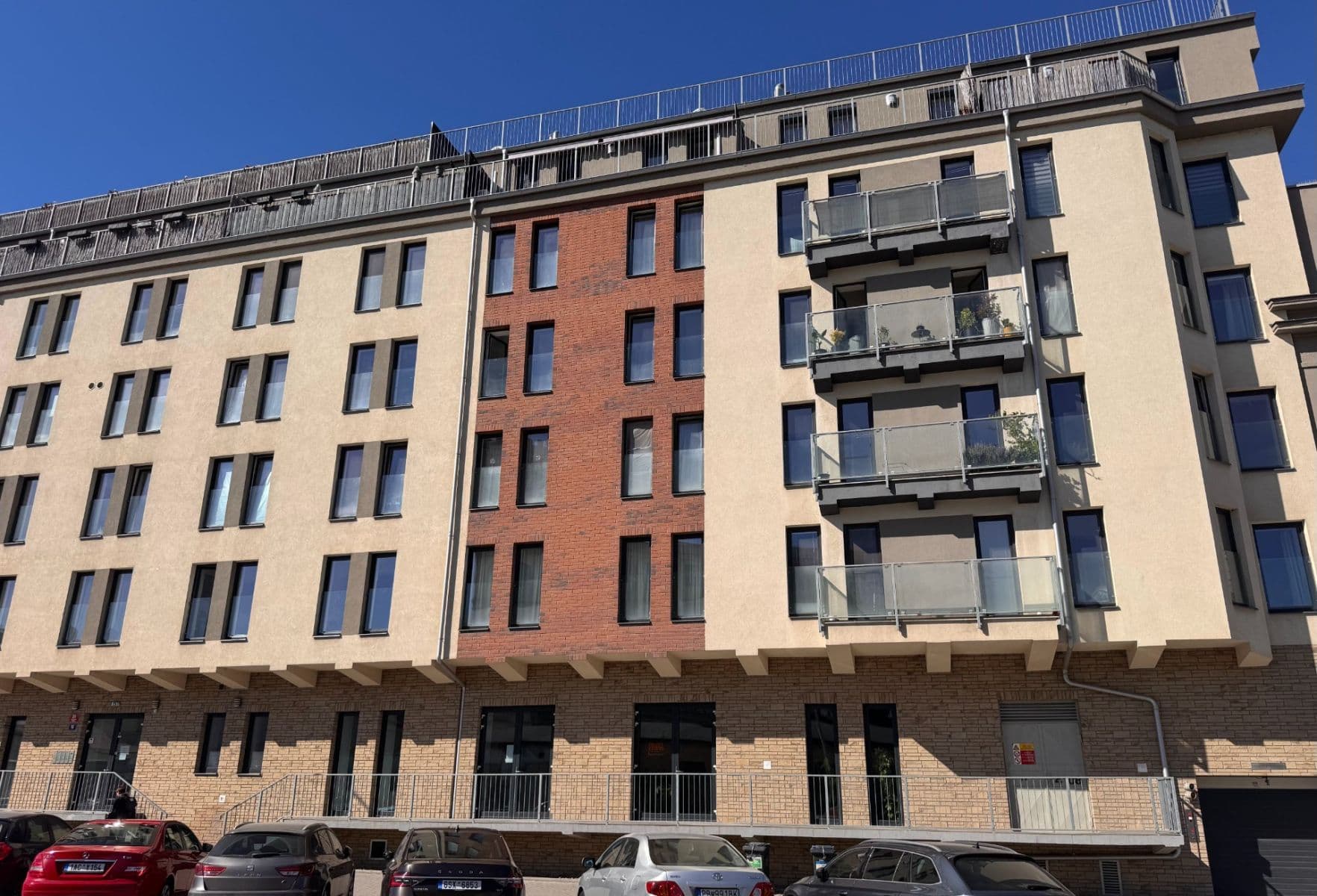 1 bedroom with open-plan kitchen flat to rent, 49 m², Jankovcova, Prague, Prague 1 bedroom with open-plan kitchen flat to rent, 49 m², Jankovcova, Prague, Prague