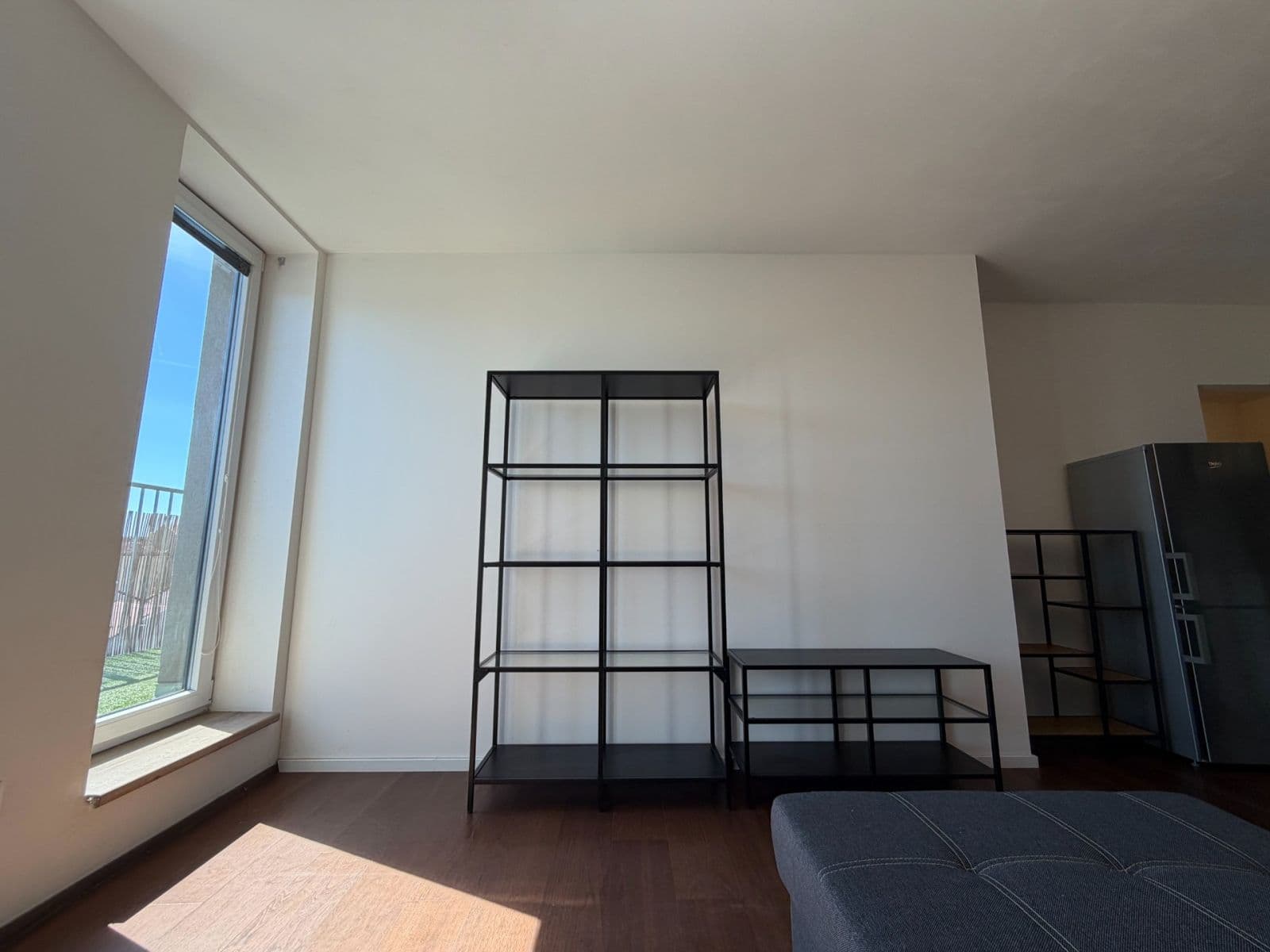 1 bedroom with open-plan kitchen flat to rent, 49 m², Jankovcova, Prague, Prague 1 bedroom with open-plan kitchen flat to rent, 49 m², Jankovcova, Prague, Prague