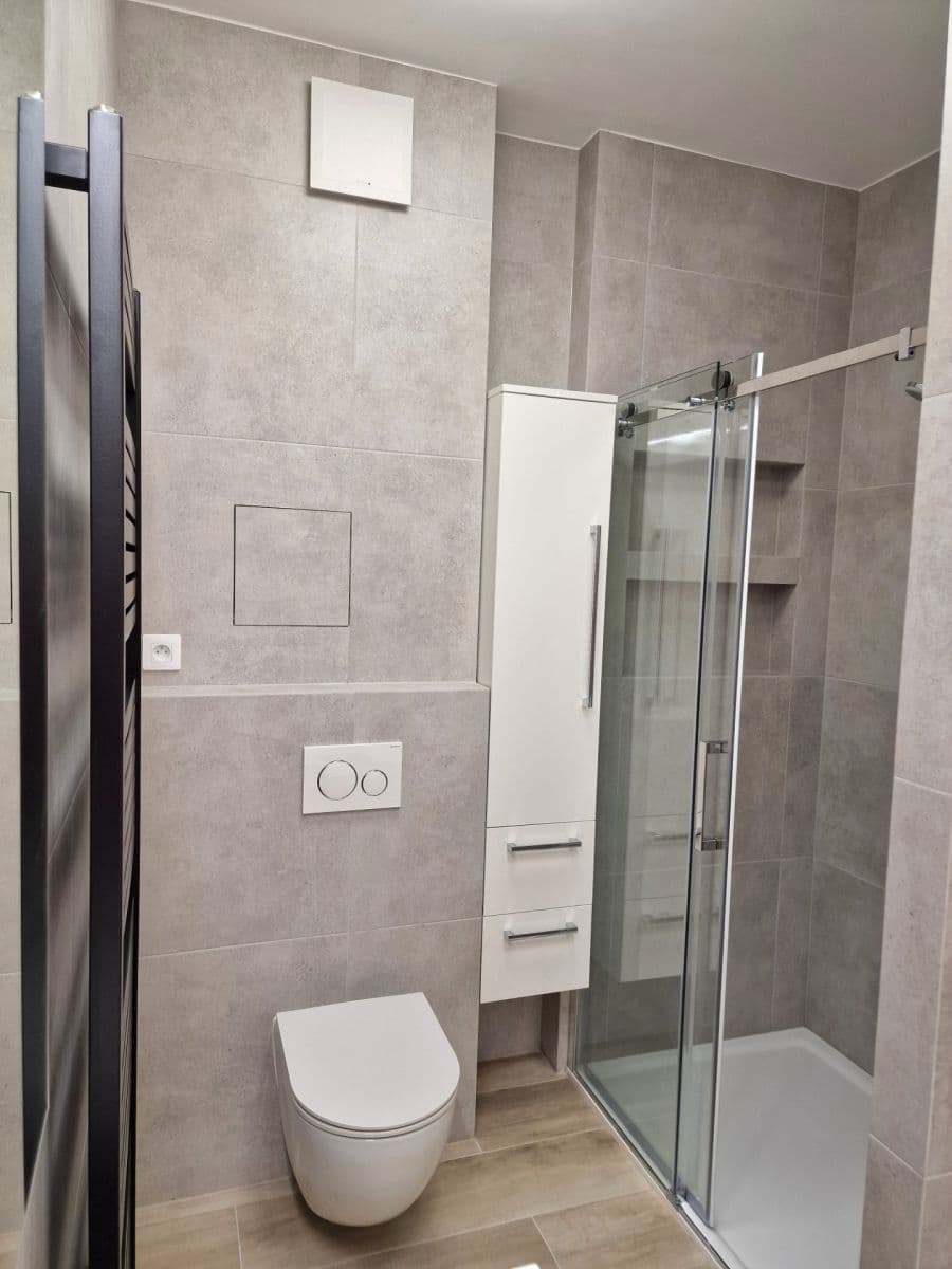 1 bedroom with open-plan kitchen flat to rent, 37 m², U Kříže, Prague, Prague 1 bedroom with open-plan kitchen flat to rent, 37 m², U Kříže, Prague, Prague