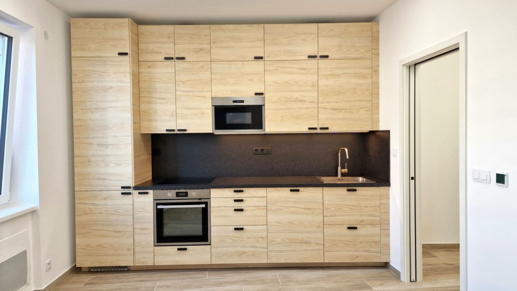 1 bedroom with open-plan kitchen flat to rent, 37 m², U Kříže, Prague, Prague 1 bedroom with open-plan kitchen flat to rent, 37 m², U Kříže, Prague, Prague