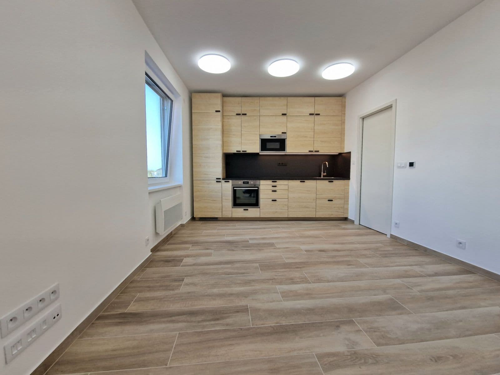 1 bedroom with open-plan kitchen flat to rent, 37 m², U Kříže, Prague, Prague 1 bedroom with open-plan kitchen flat to rent, 37 m², U Kříže, Prague, Prague