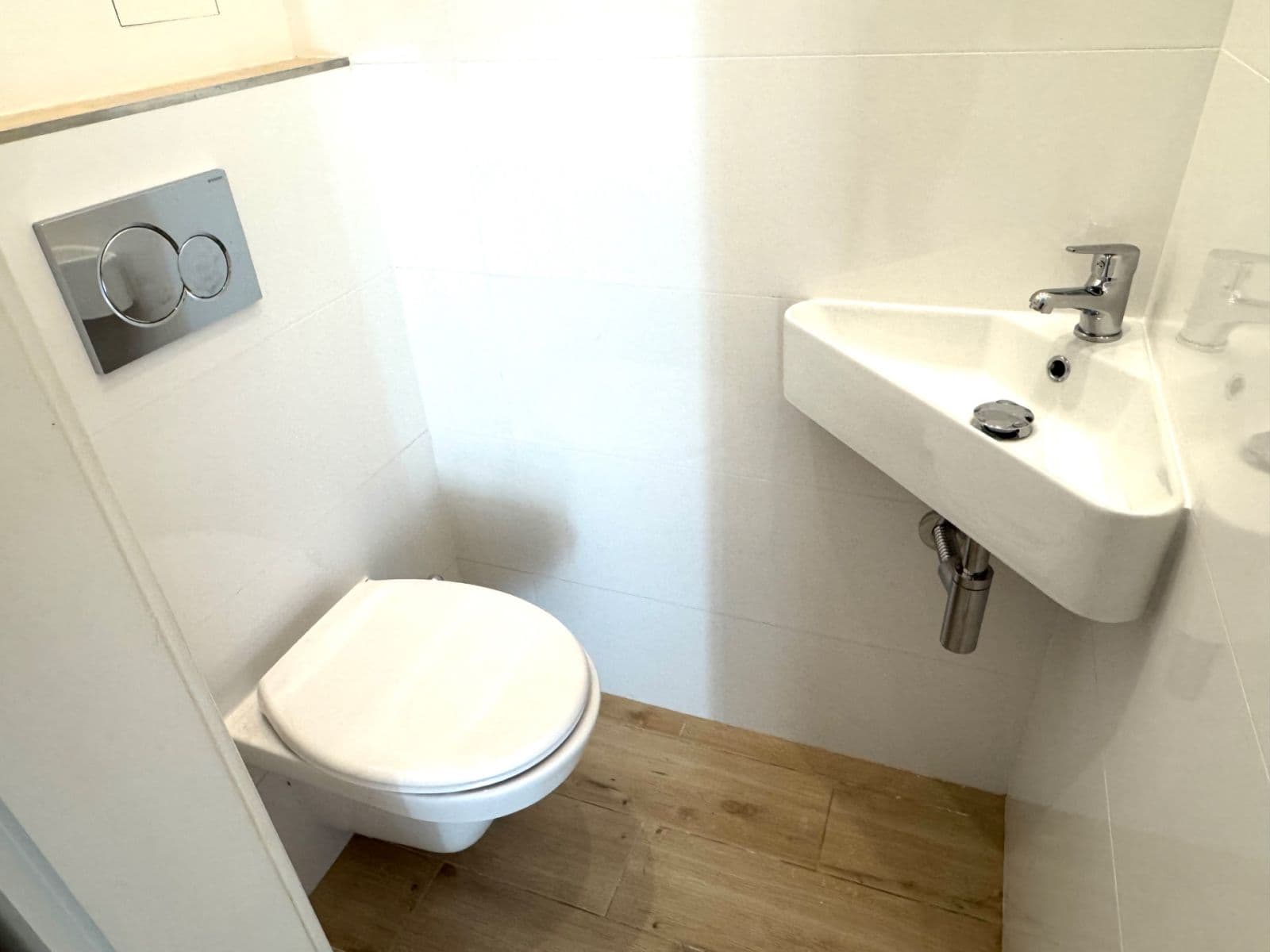 1 bedroom with open-plan kitchen flat to rent, 42 m², Na Zvoničce, Prague, Prague 1 bedroom with open-plan kitchen flat to rent, 42 m², Na Zvoničce, Prague, Prague